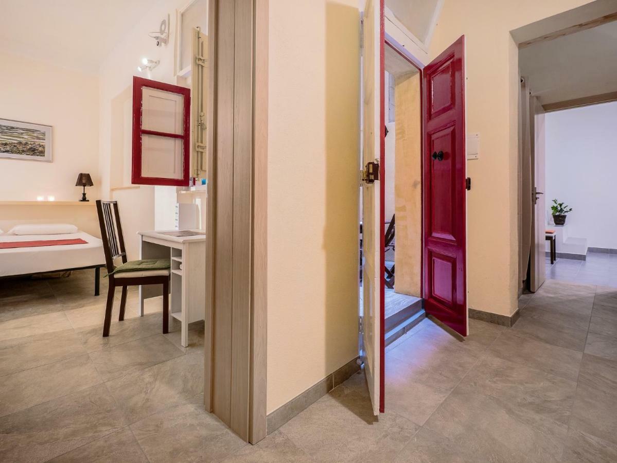 Valletta Main Street Apartment ภายนอก รูปภาพ